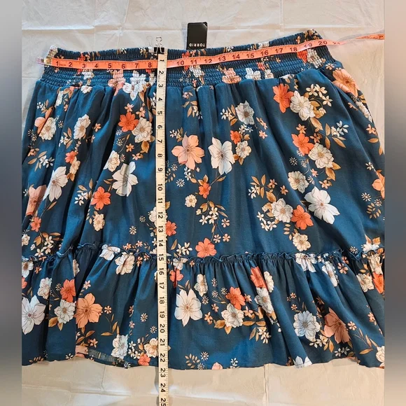 Torrid Mini Challis Smocked Waist Ruffle Edge Skirt Size 3X NEW - Picture 12 of 13